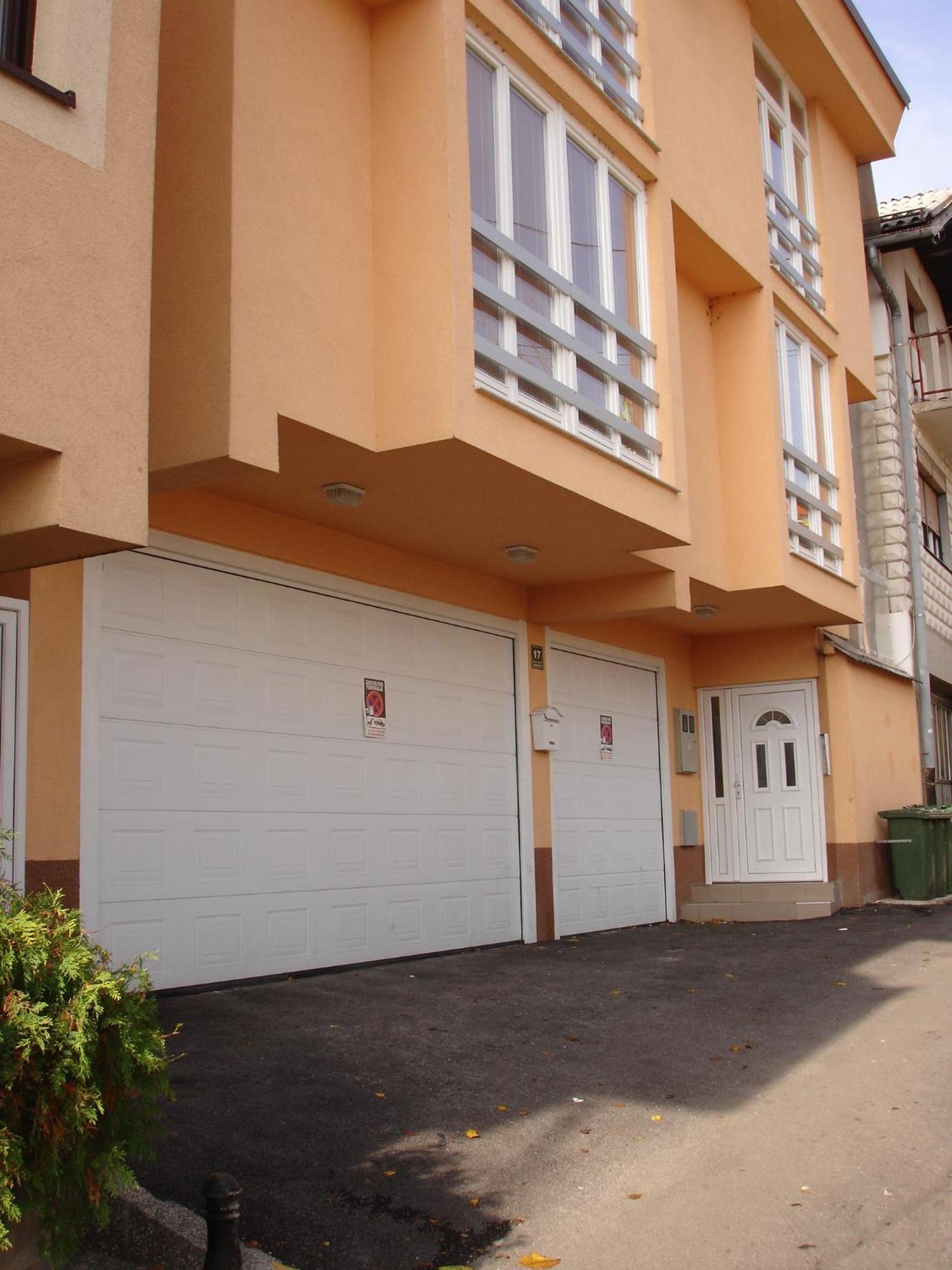 Apartments Kira SJJ Exterior photo