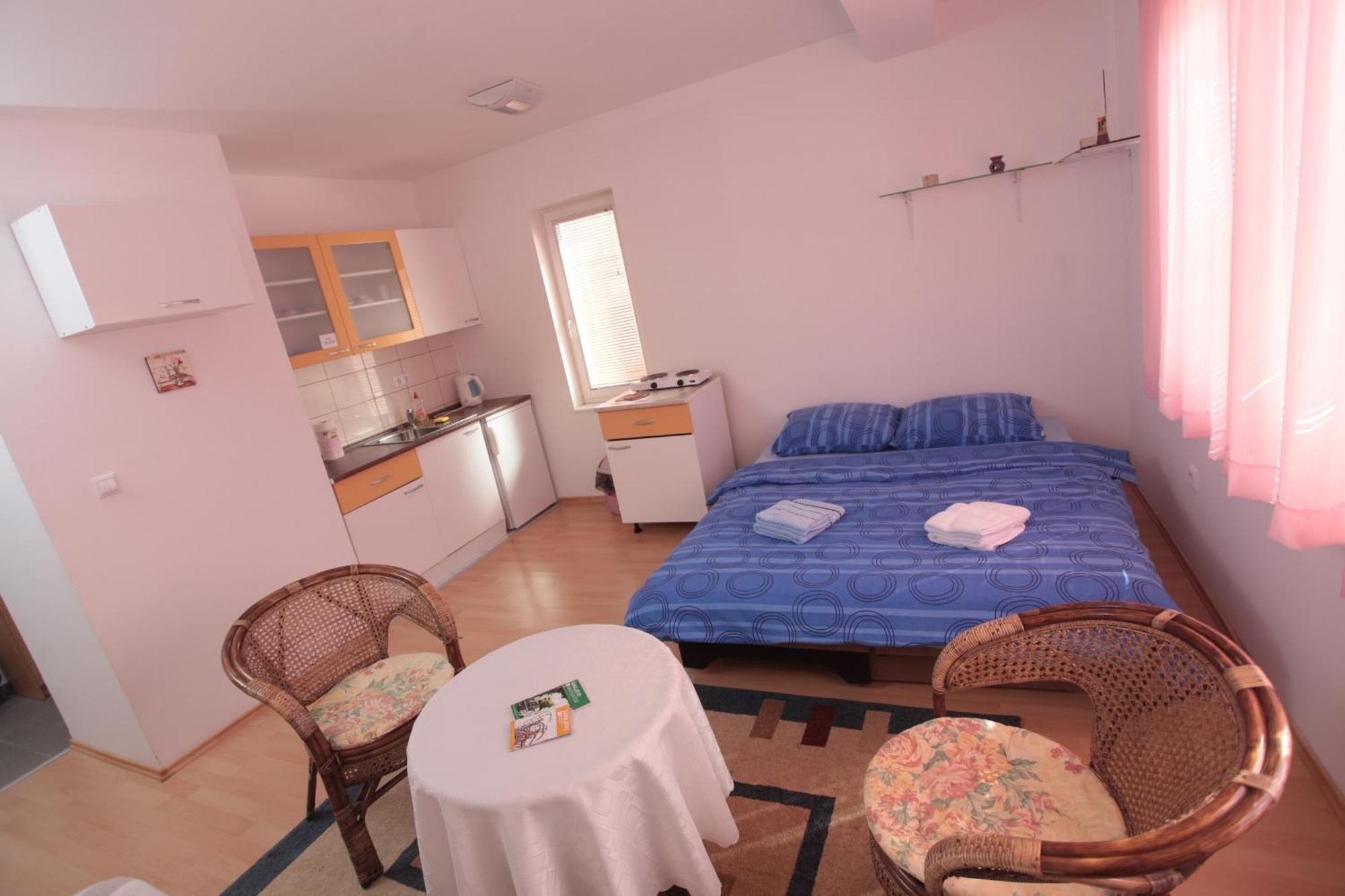 Apartments Kira SJJ Room photo